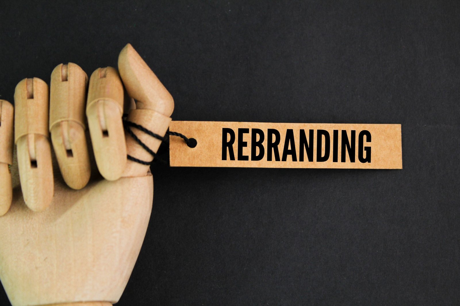 Rebranding Digital: Langkah-langkah Mengubah Identitas Brand