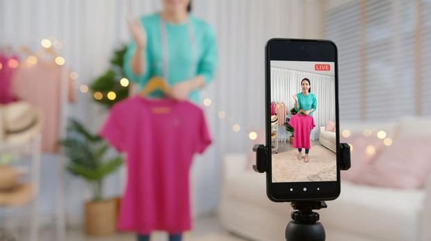 Penyebab Fenomena Jual Beli Lewat Live Streaming Sangat Laris:
